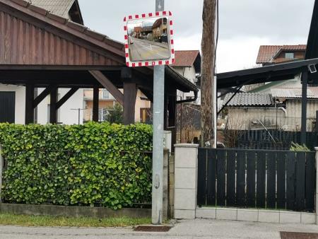 Ogledalo Bukovčeva - Ipavčeva na Viru